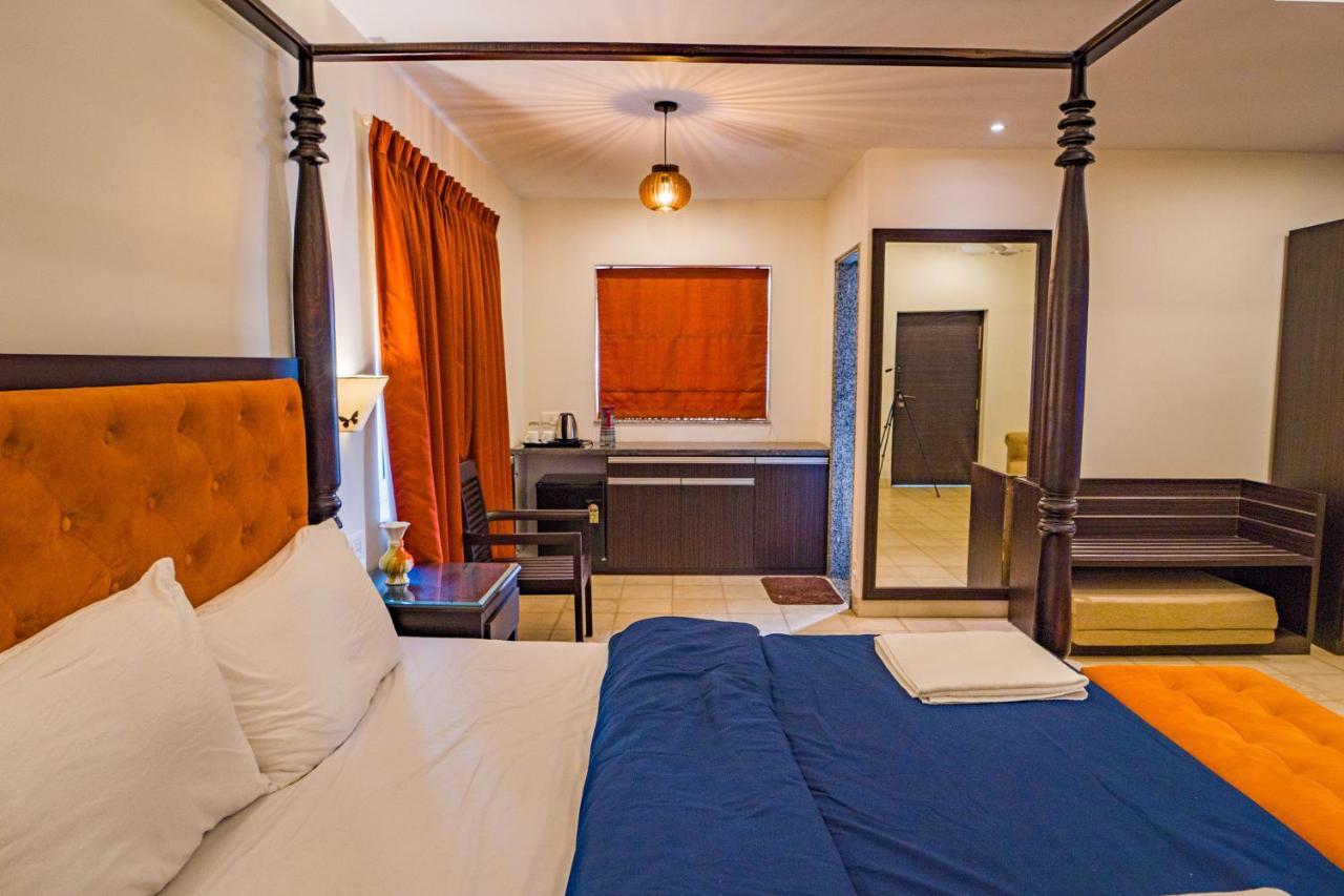 Marine Studios Le Pension Candolim Buitenkant foto