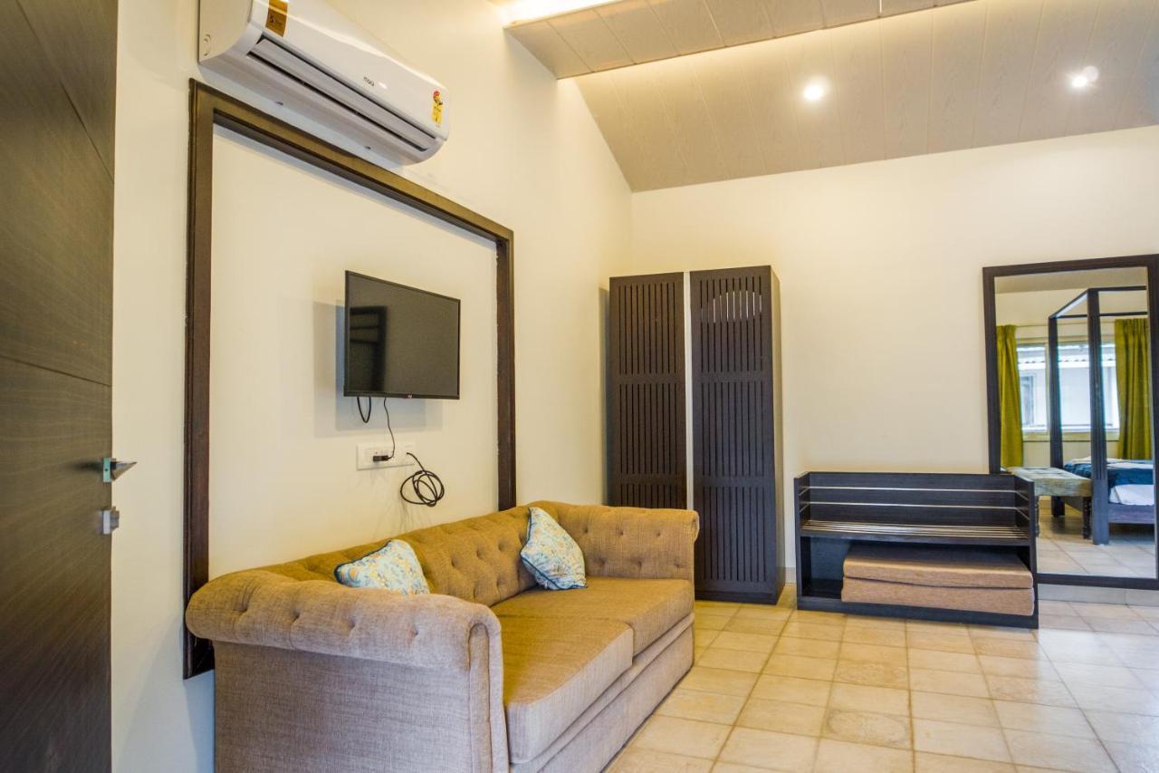 Marine Studios Le Pension Candolim Buitenkant foto